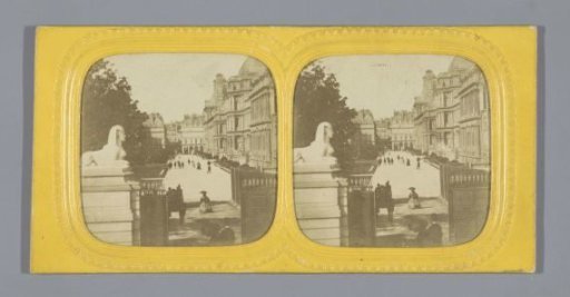 Tuileries with the Tuileries Palace on the right, Paris