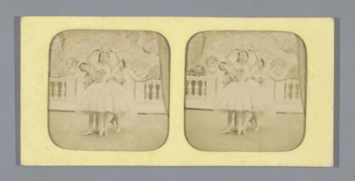 Three women dancing ballet
