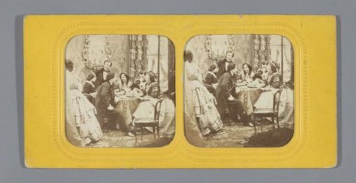 A company drinking tea