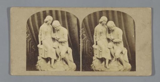 Sculpture of Highland Mary with a young man