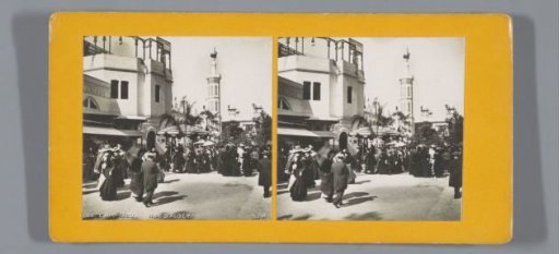 Reproduced street in Algiers at the 1900 World's Fair