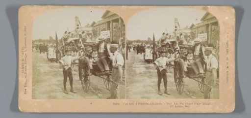 Grand parade during Children's Day at the 1904 World's Fair in Saint Louis