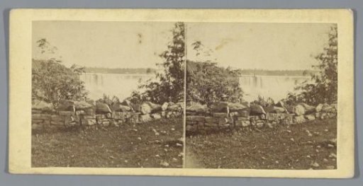 View of the Niagara Falls and Terrapin Tower, seen from the Canadian side