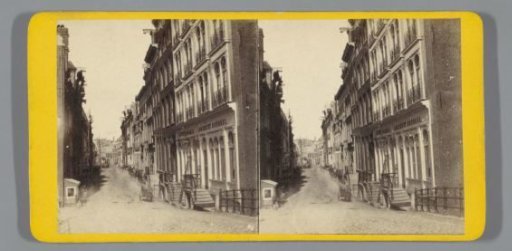 Doelenstraat in Amsterdam