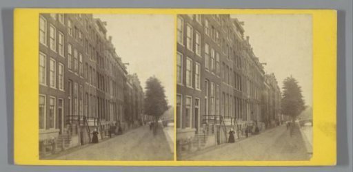 View of the Herengracht at the Reguliersgracht in Amsterdam