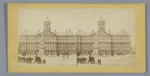 Palace on the Dam and in front of it 'Naatje', or De Eendracht, Amsterdam