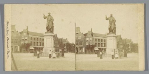 Statue of Laurens Janszoon Coster on the Grote Markt in Haarlem