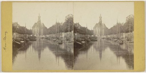 View of the Nieuwe Kerk in The Hague, seen from the Wijnhaven