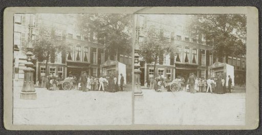 Street scene with a puppet show in The Hague
