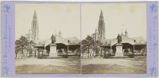 Groenplaats in Antwerp, with the statue of Peter Paul Rubens and the cathedral