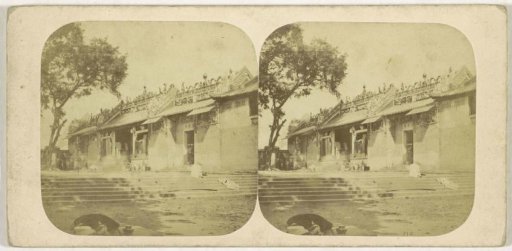 Chinese temple, occupied by British soldiers, Guangzhou