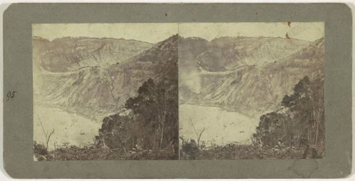View of presumably the Kawah Ratu crater on the Tangkuban Perahu, West Java