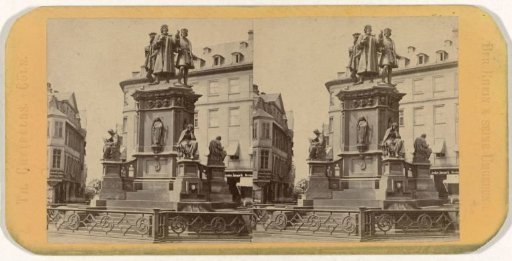 Monument to Gutenberg by Eduard Schmidt von der Launitz in Frankfurt am Main