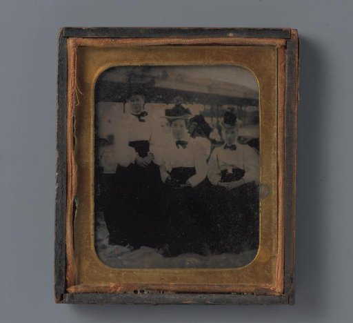 Portrait of three unknown women
