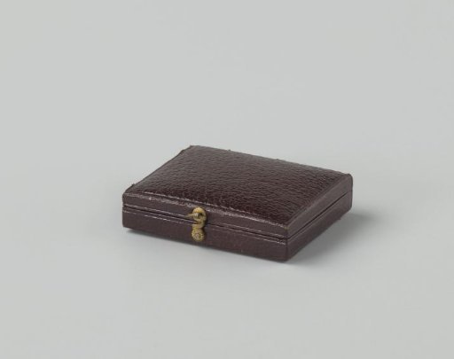 Case with portrait of Giuseppe Garibaldi