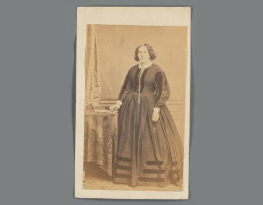 Portrait of Jeanne de Maertelaere on a prayer card