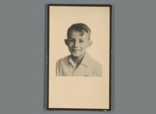 Portrait of Josje Westerweel on a prayer card