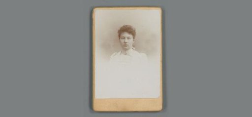Miniature portrait of an unknown woman