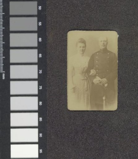 Portrait of Queen Wilhelmina with Prince Hendrik