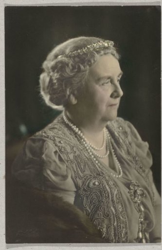 Portrait of Queen Wilhelmina