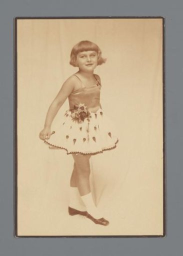 Model in a dress from the Wiener Werkstätte