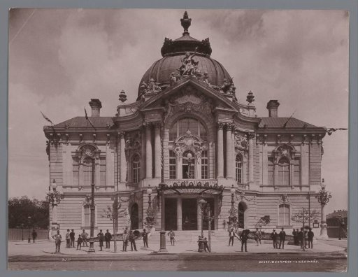 Vígszínház Theatre in Budapest