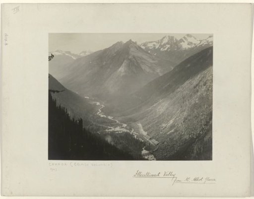 Illecillewaet Valley and the course of the Canadian Pacific Railway viewed from Mount Abbot