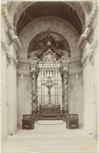 Altar near the tomb of Napoleon Bonaparte in the Hôtel des Invalides, Paris