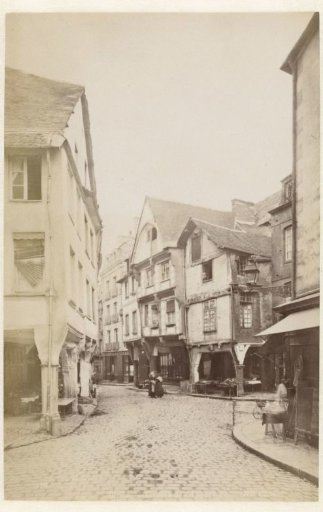 Rue de l'Apport in Dinan