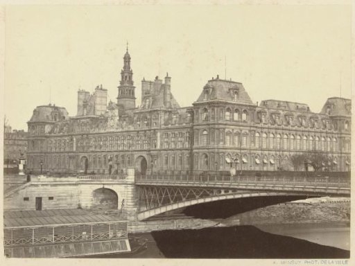 View of the Town Hall of Paris and the Pont d'Arcole over the Seine