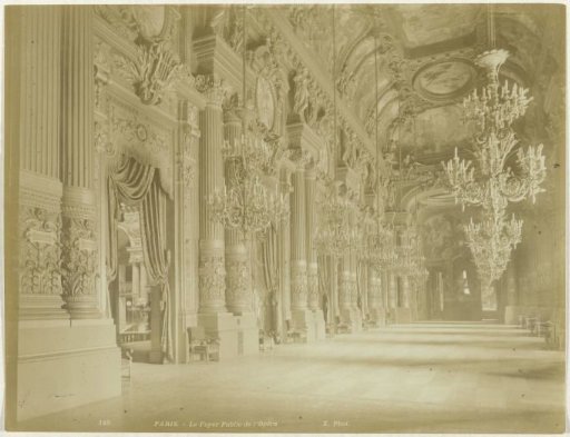 Foyer in the Opéra Garnier in Paris