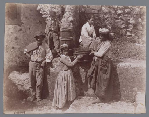 Group Portrait of an Unknown Family on Capri