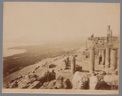 View of the coast from the ruins of Solunto in Palermo