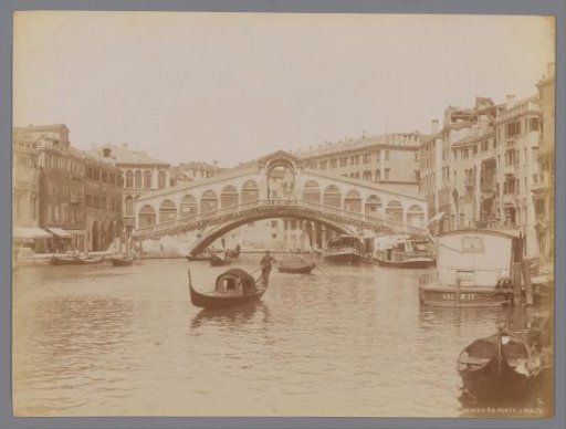 View of the Rialto Bridge in Venice