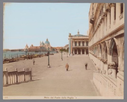 Quay at the Ponte della Paglia in Venice