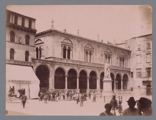 Statue of Dante on the Piazza dei Signori in Verona, Italy