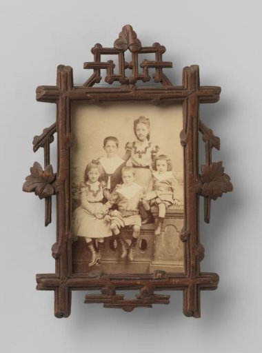 Family portrait of five unknown children