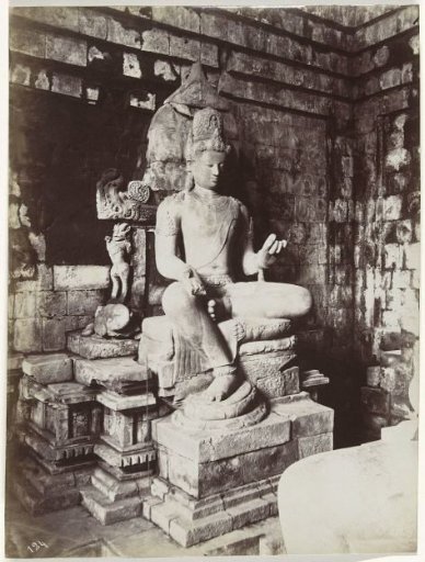 Statue in the Prambanan temple complex