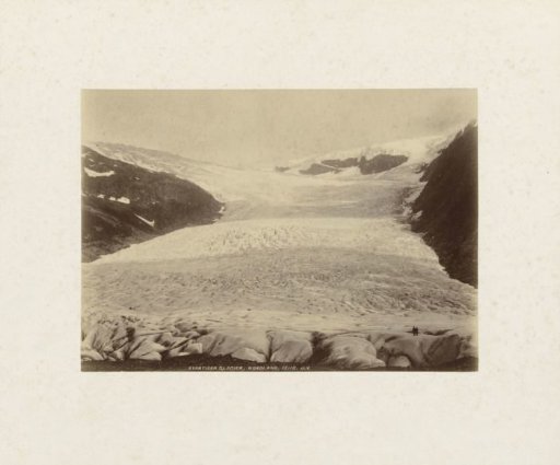Svartisen glacier in Meløy, Norway