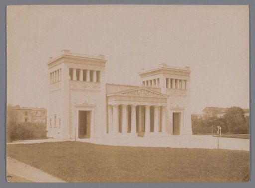 Propylaea Gate in Munich