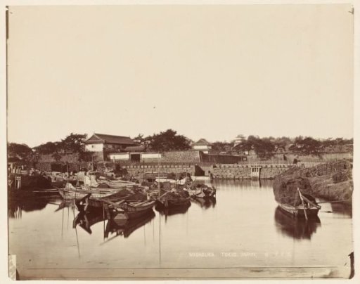 View of Kokyo, the Japanese imperial palace in Chiyoda, Tokyo