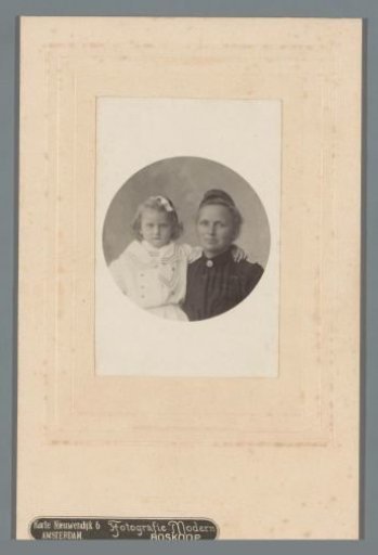 Portrait of an unknown woman with a girl