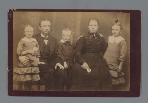 Group portrait of Sieber Revenga with his wife and three children