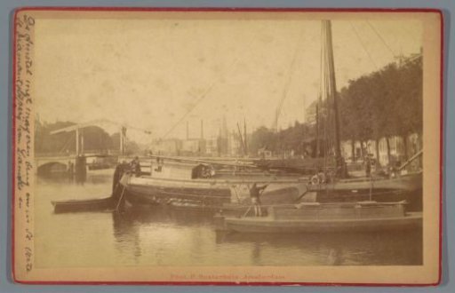 Ships on the Amstel at the Magere Brug, viewed towards the north, Amsterdam