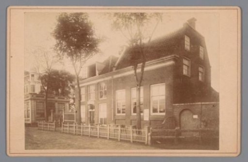 View of the tavern De Berebijt in Amsterdam