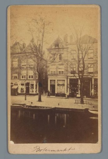 View of the Botermarkt in Leiden