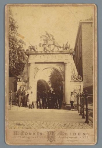 View of the Doelen Gate in Leiden