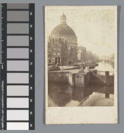 View of the Singelgracht, Amsterdam. View from the Haarlemmersluis, with the Round Lutheran Church on the left