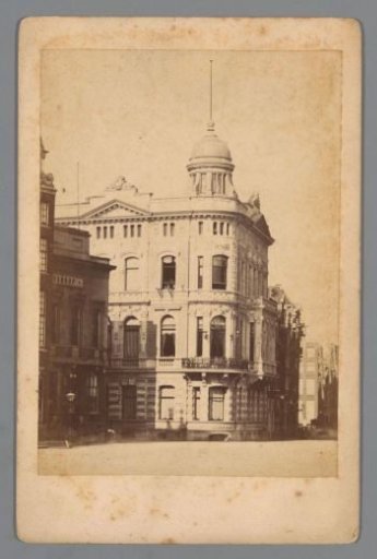 View of the building of the gentlemen's society De Groote Club on the Dam in Amsterdam