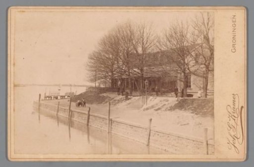 Hotel van Zessen, with river view